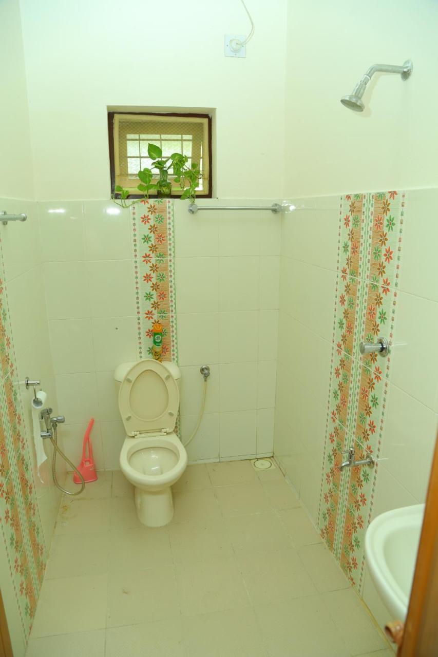 Manavalan House Bed & Breakfast Alwaye Exterior photo